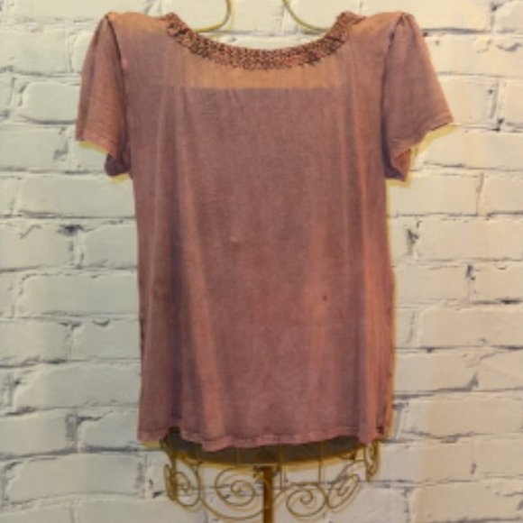 Plum Casual Living Short Sleeve Tunic, Like New - Picture 2 of 5